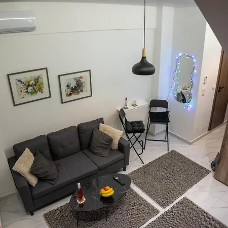 Bright Loft With Balcony Near Old Town Apartment Thessaloniki