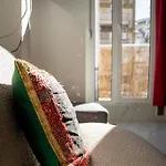Апартаменты Bright Loft With Balcony Near Old Town
