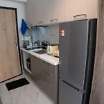 Apartman Bright Loft With Balcony Near Old Town